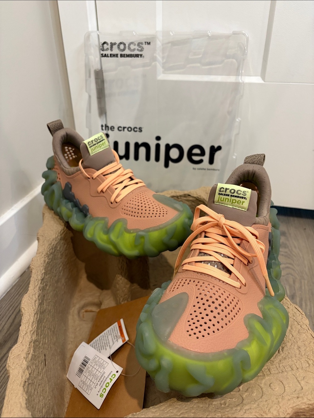 CROCS Juniper Kids Peach Sneakers with Green Accent Soles